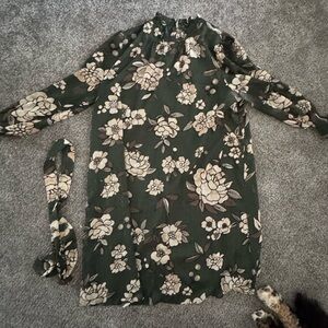 Floral Green Long Sleeve Dress